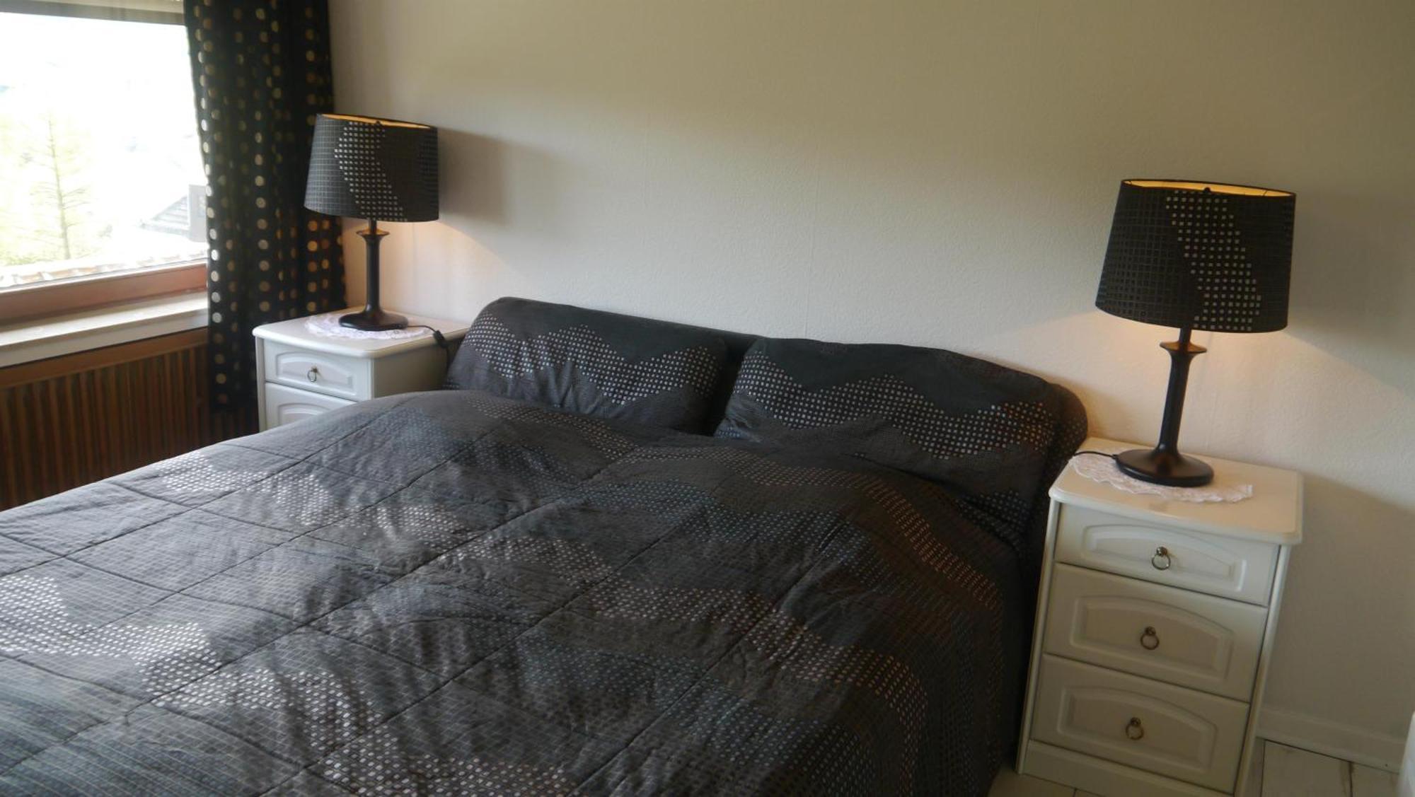 Vulkaneifel-ferienwohnungen Am Felsenpfad Apartment *